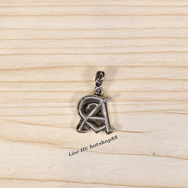 Chrome Hearts專櫃皮具包包純銀字母項鏈 克羅心925純銀字母B吊墜 gj1065